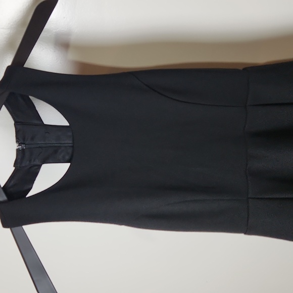 Lulu's Black Dress - like new - sz-small - Picture 4 of 9